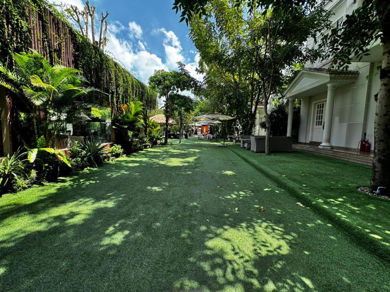 Hidden Mansions Saigon Resort Thành Pho Ho Chí Minh Esterno foto